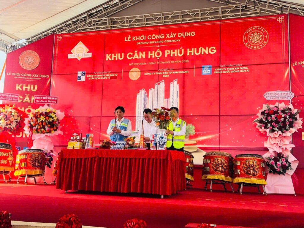 Lễ khởi công dự án Khu căn hộ Phú Hưng (The Harmonie Phú Mỹ Hưng)